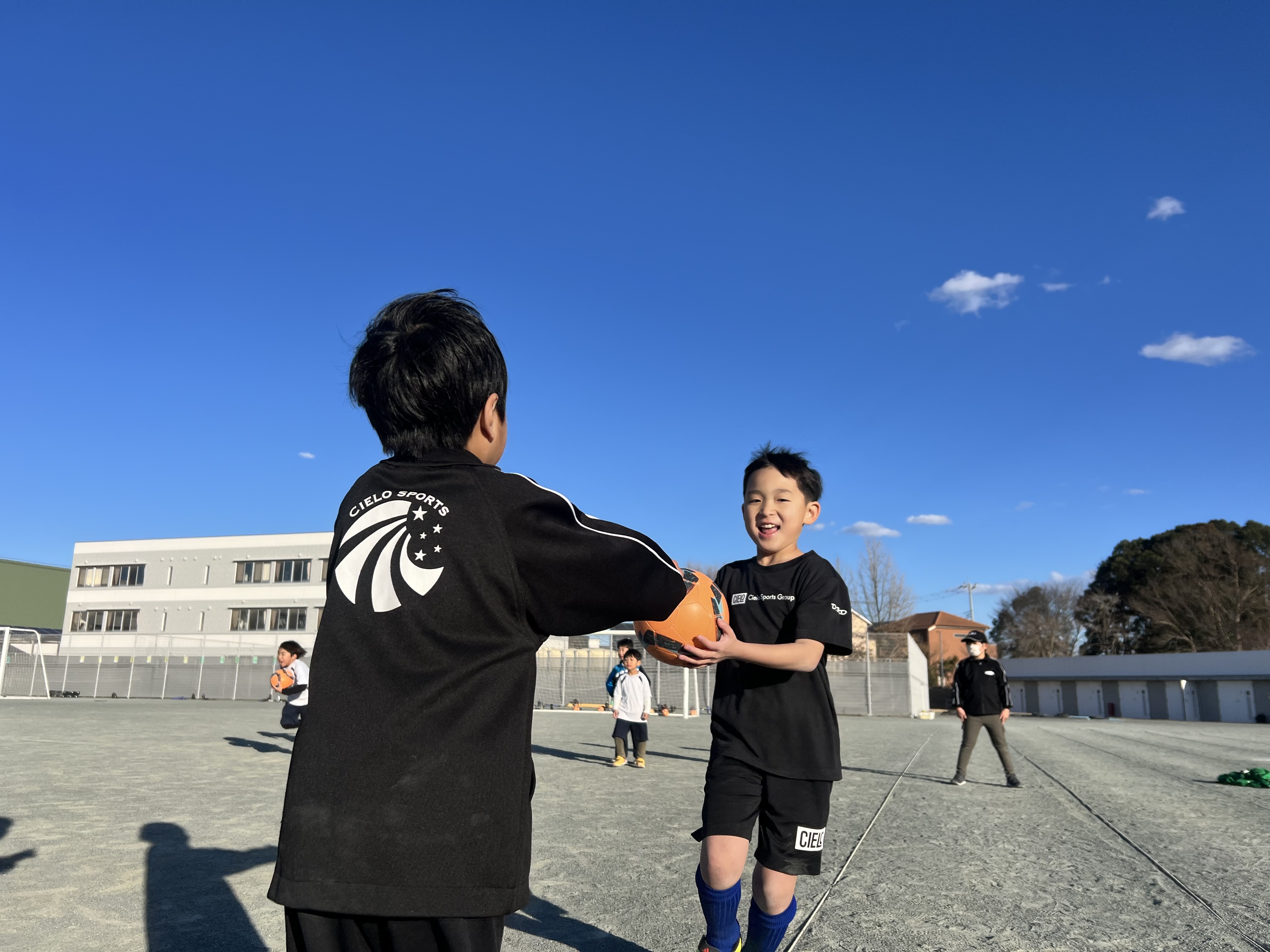 未経験者歓迎！つくば学園の森で成長するスポーツクラブ！